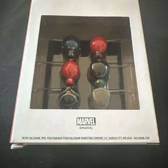 New Marvel Hallmark Mini Christmas Tree Ornaments Set of 6 NIB - Picture 3 of 6